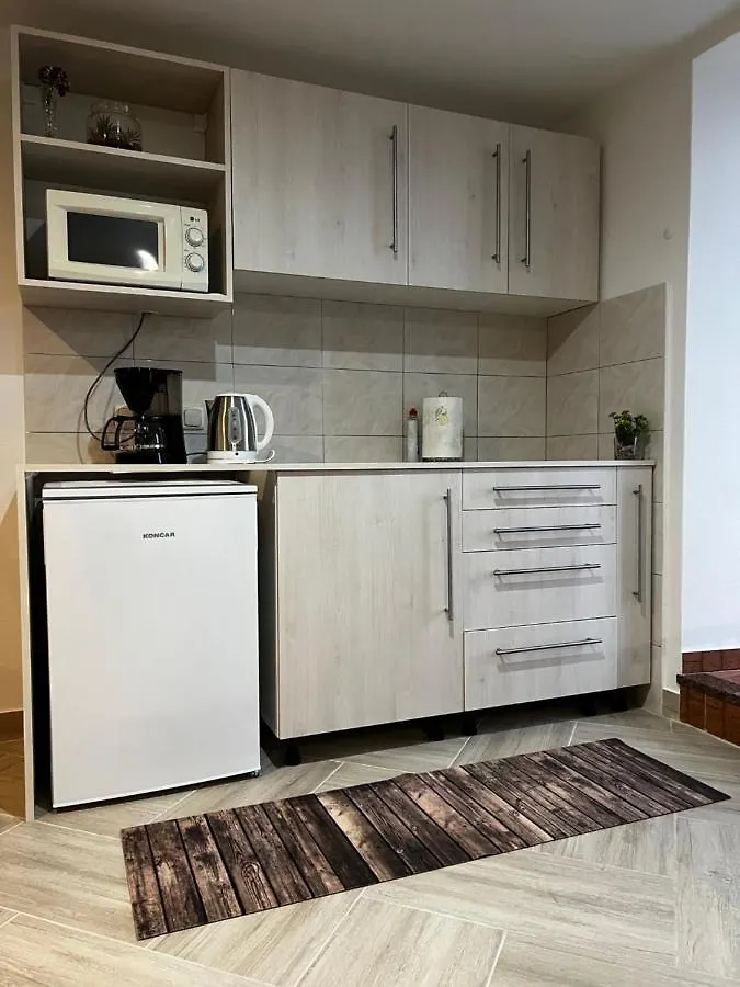 Apartments Mandic - Ucka Kraj